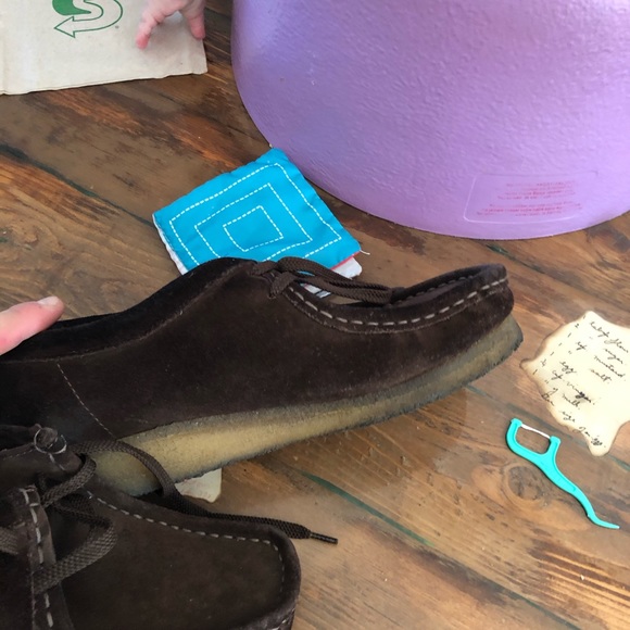 Brown suede clark wallabees 8.5 - Picture 3 of 5